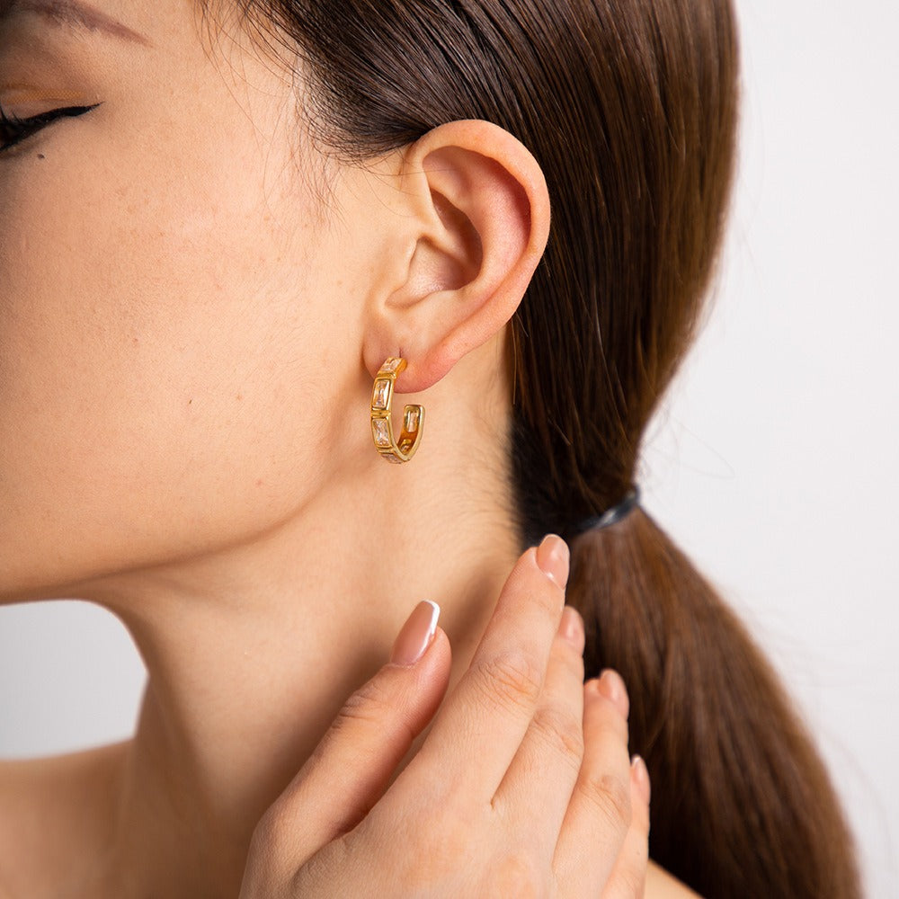 18K gold stainless steel set with zircon earrings C-shaped high-end design non fading female earrings