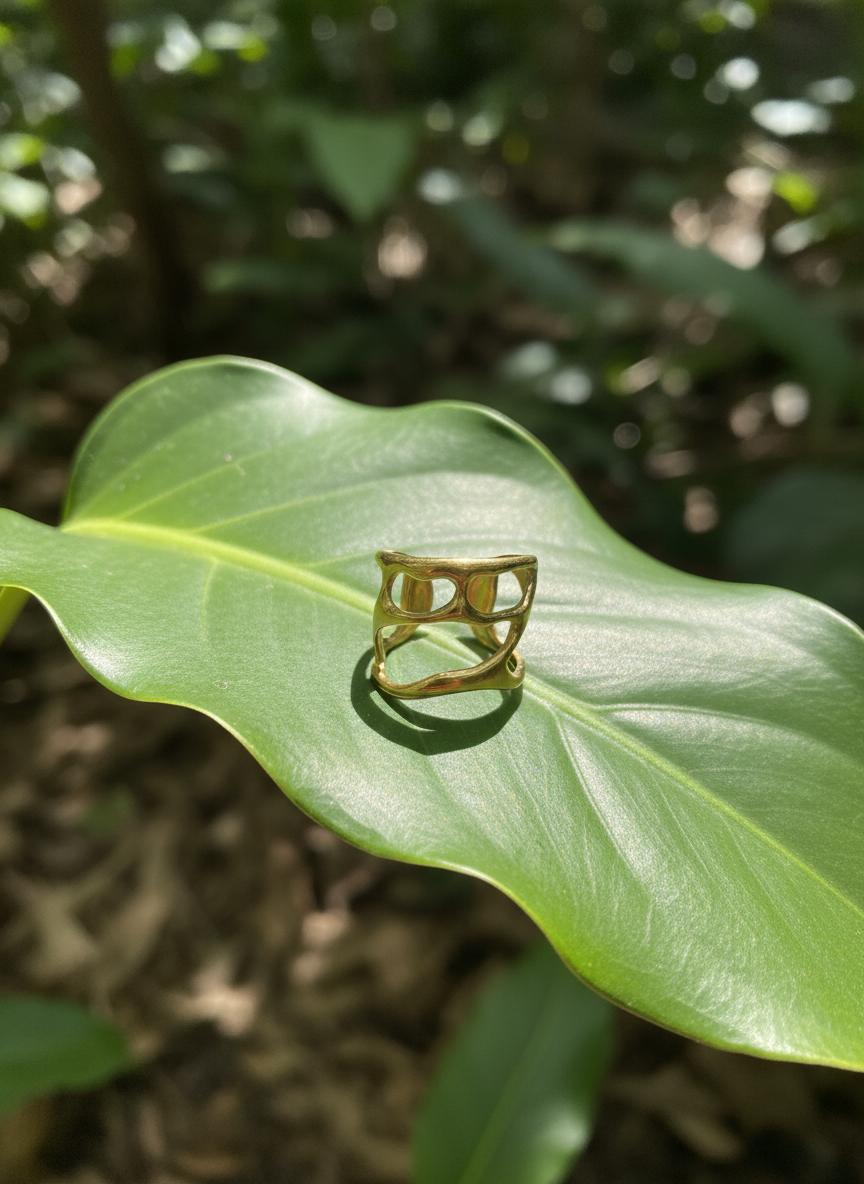 Gold Plated Anti Tarnish Stainless Steel Contemporary Adjustable Finger Ring 